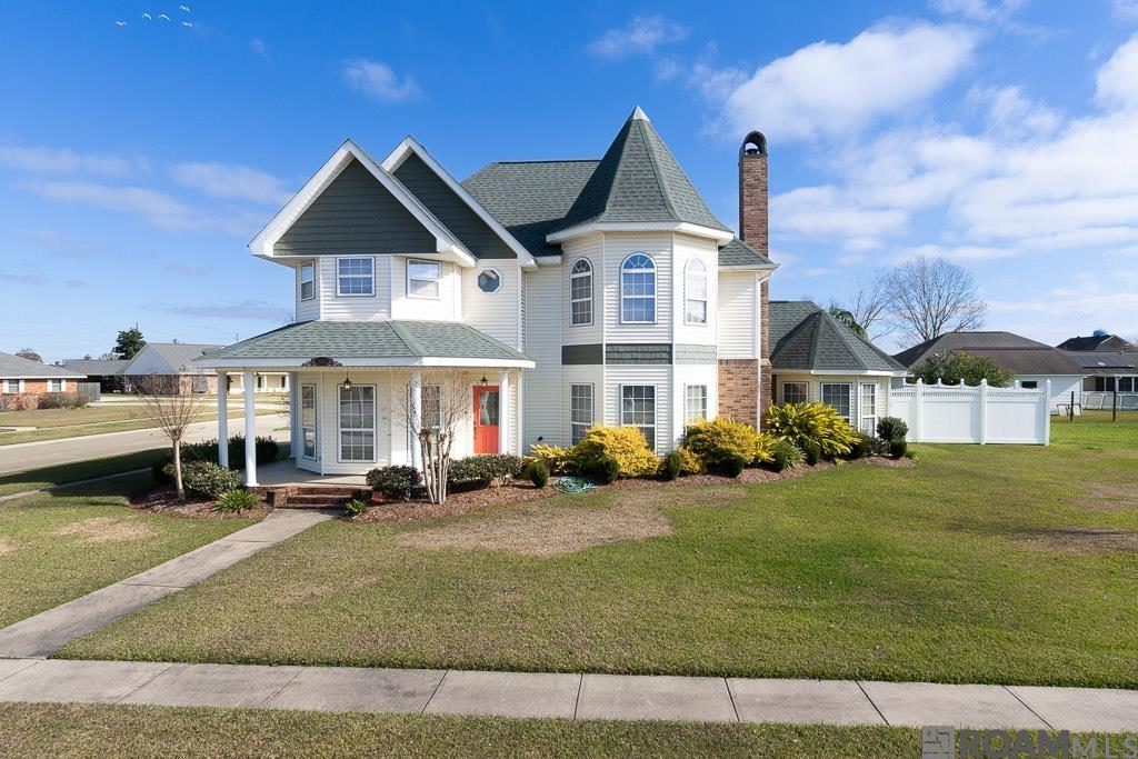 $250,000 to $500,000