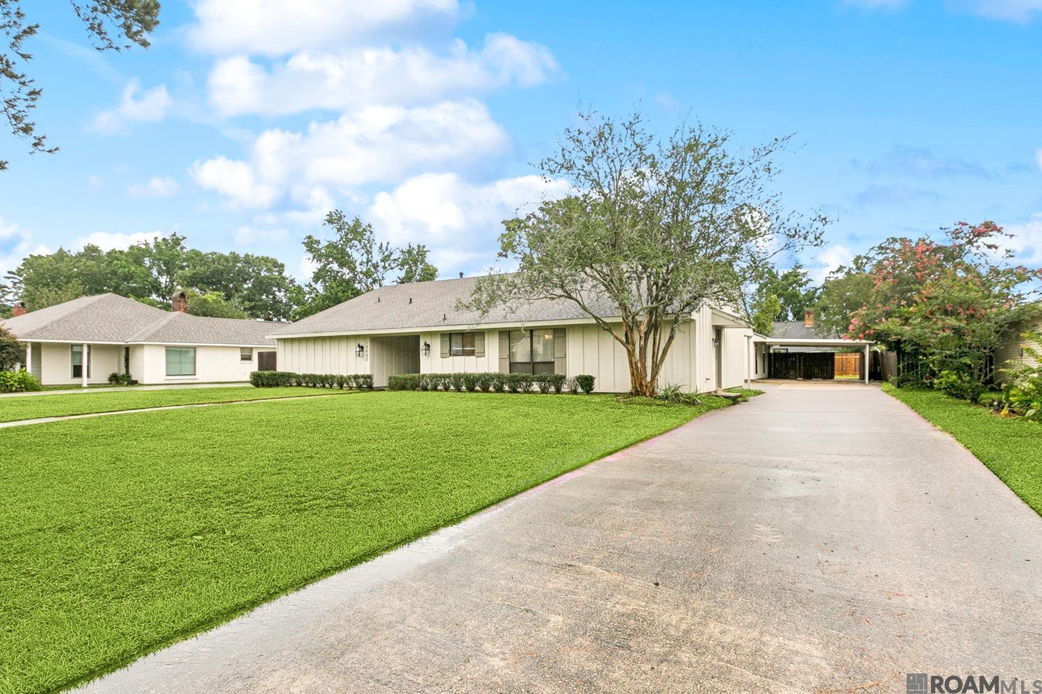 $250,000 to $500,000