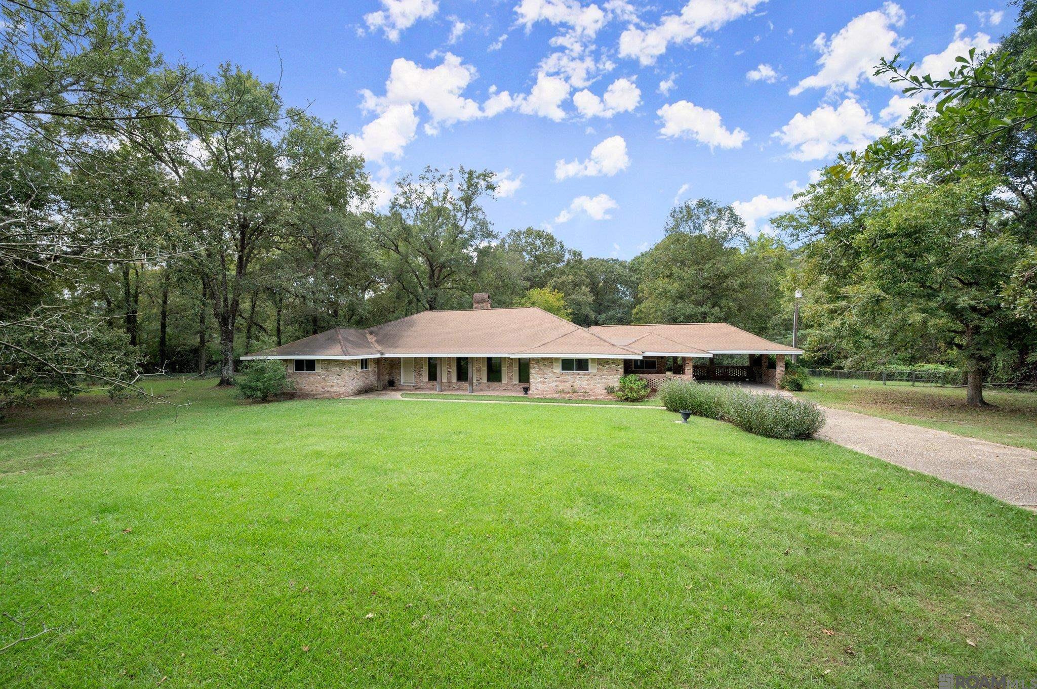 $250,000 to $500,000