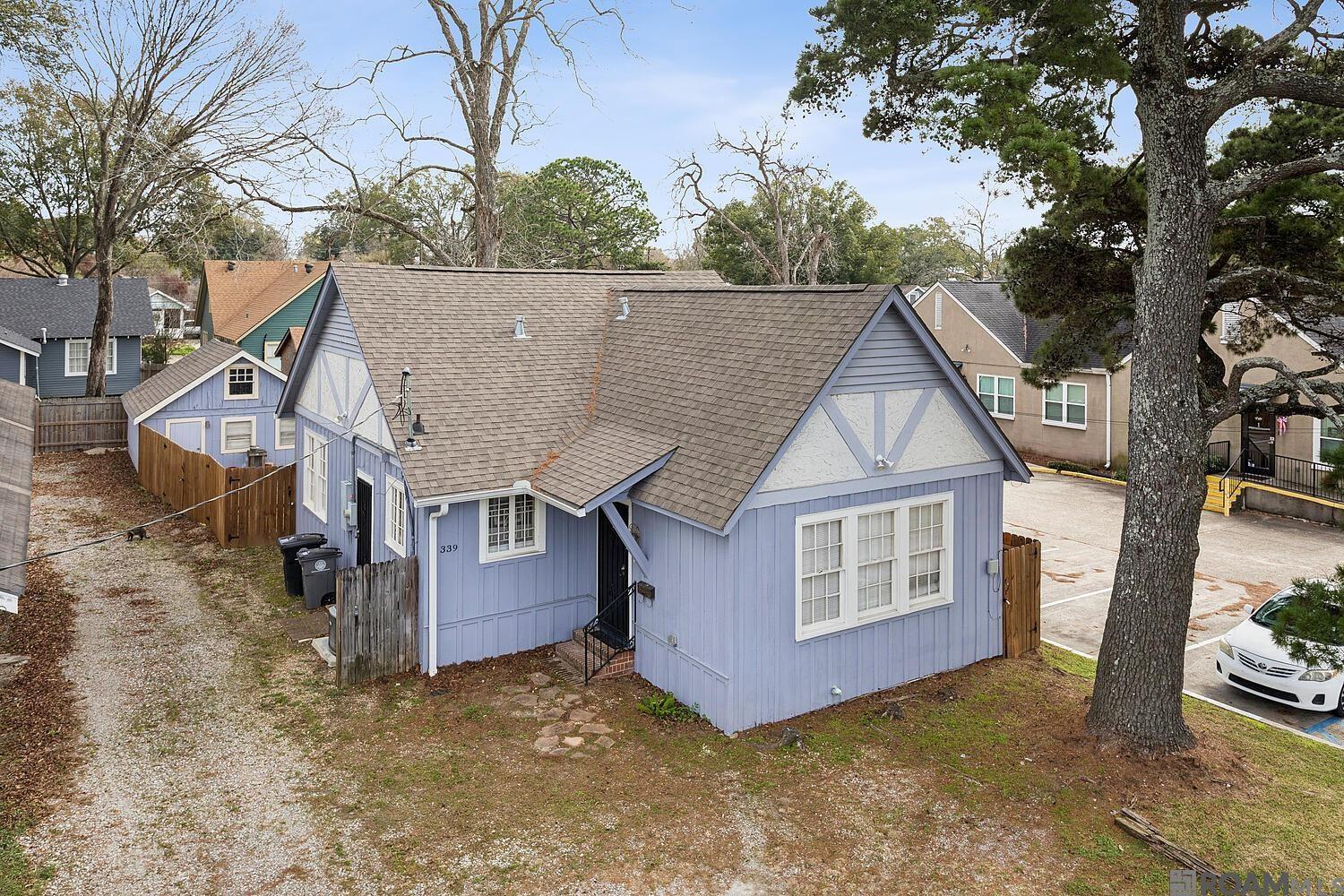 $250,000 to $500,000