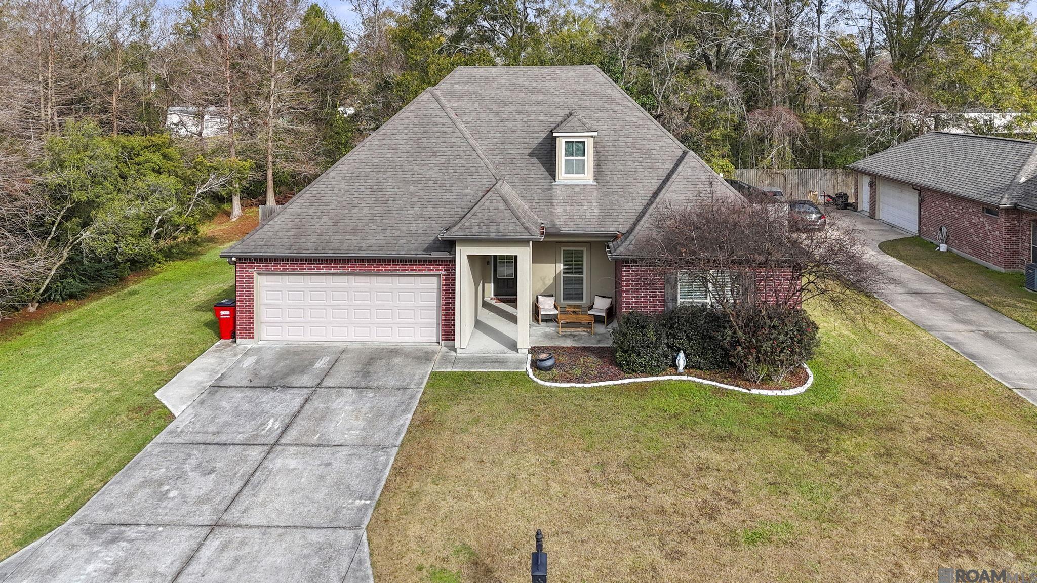 $250,000 to $500,000