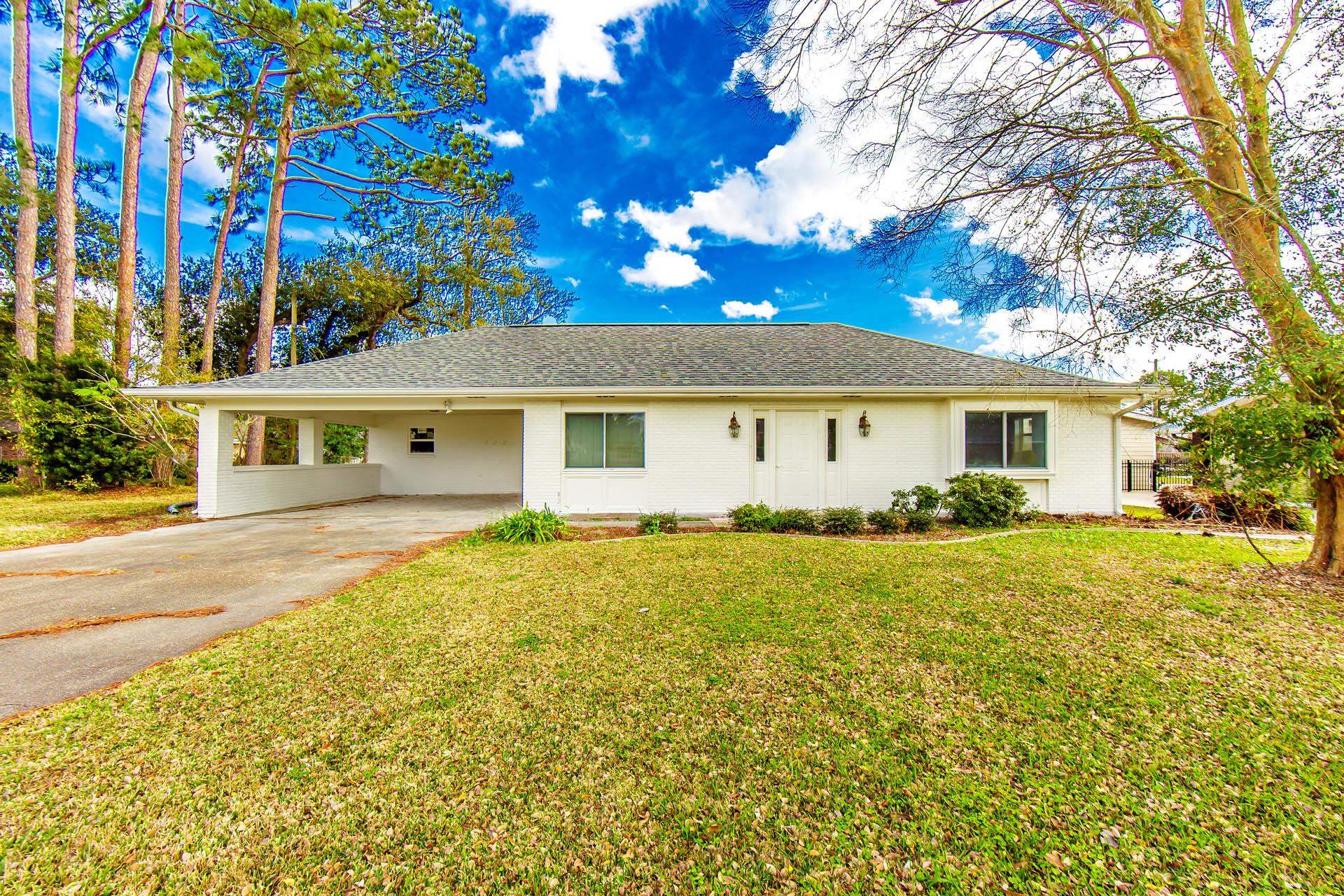 $250,000 to $500,000