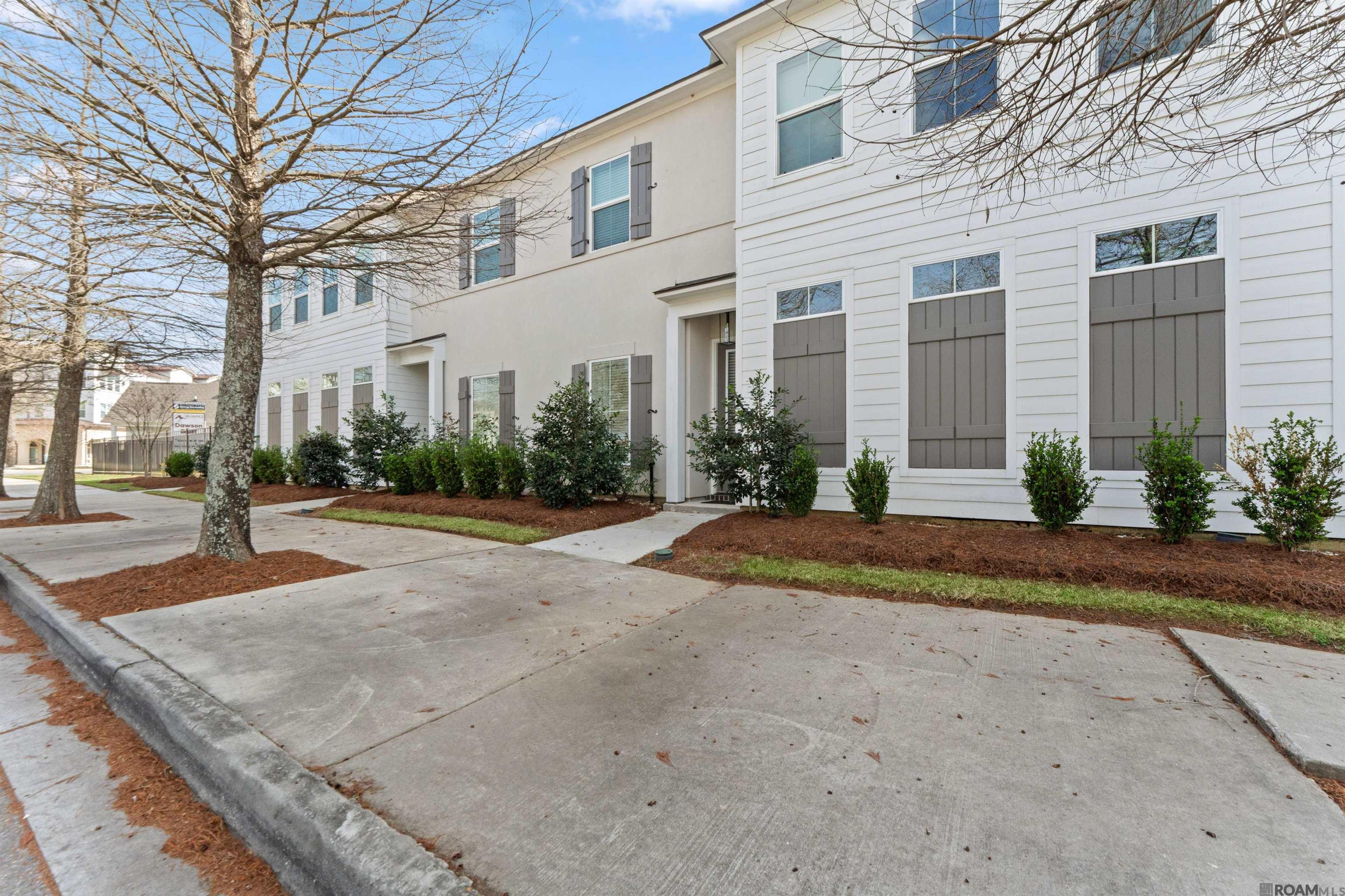 $250,000 to $500,000