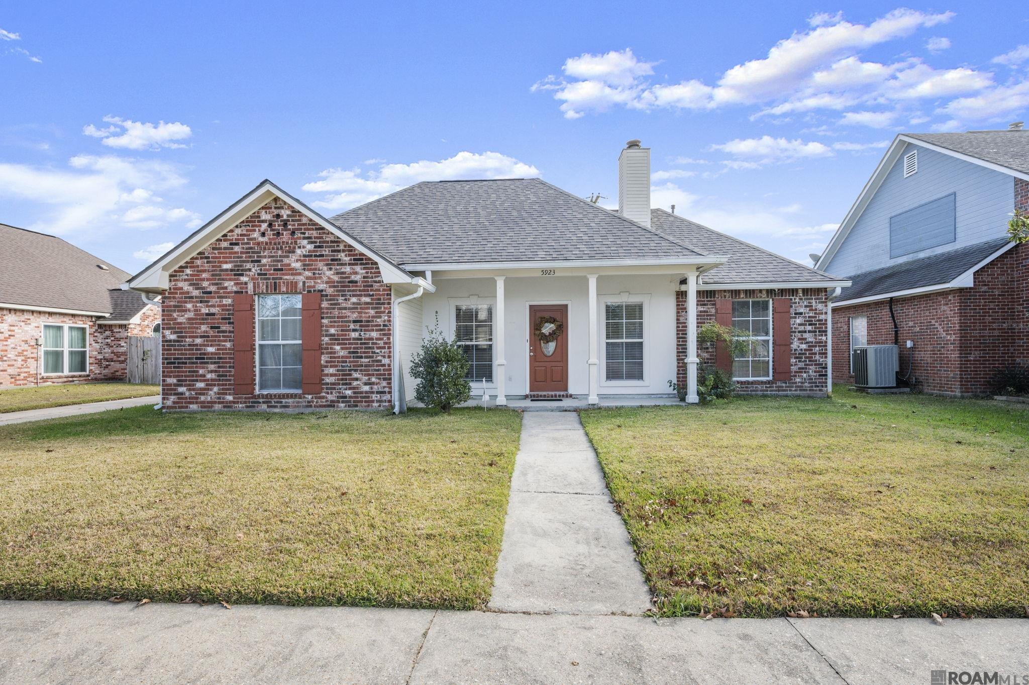 $250,000 to $500,000