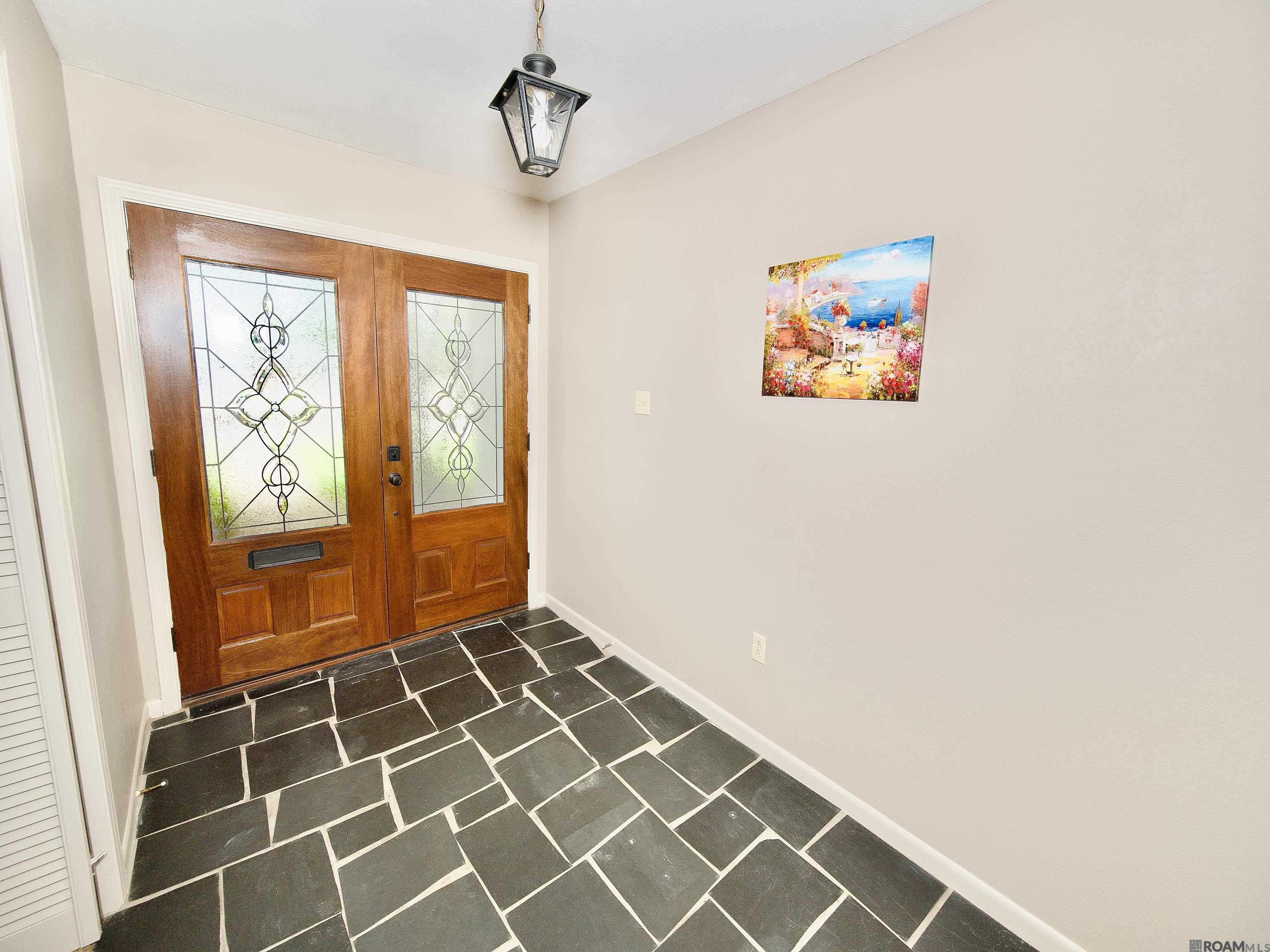 9023 Whitehall Ave, Baton Rouge, LA, 70806