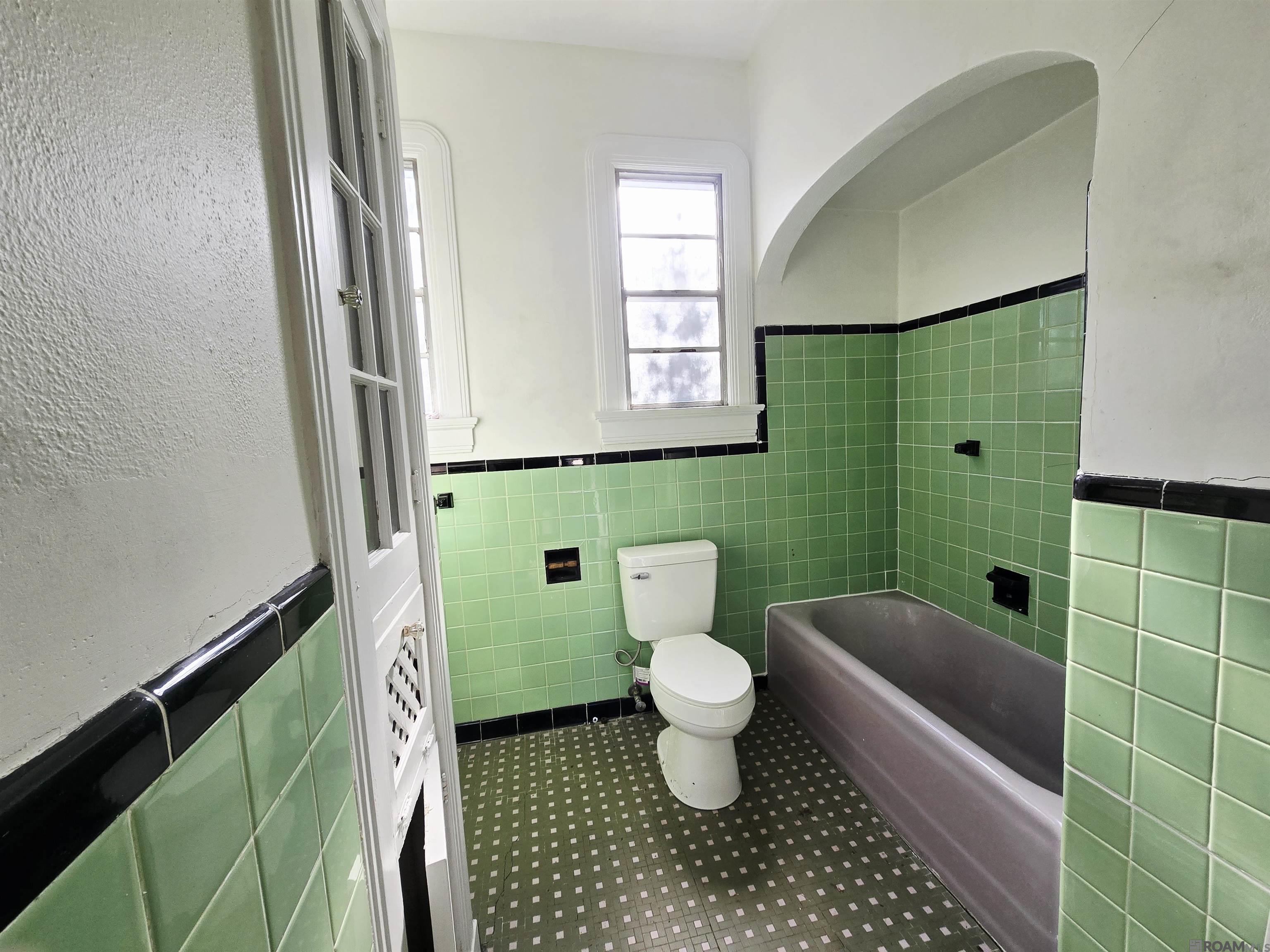 4124 Clermont Dr, New Orleans, LA, 70122