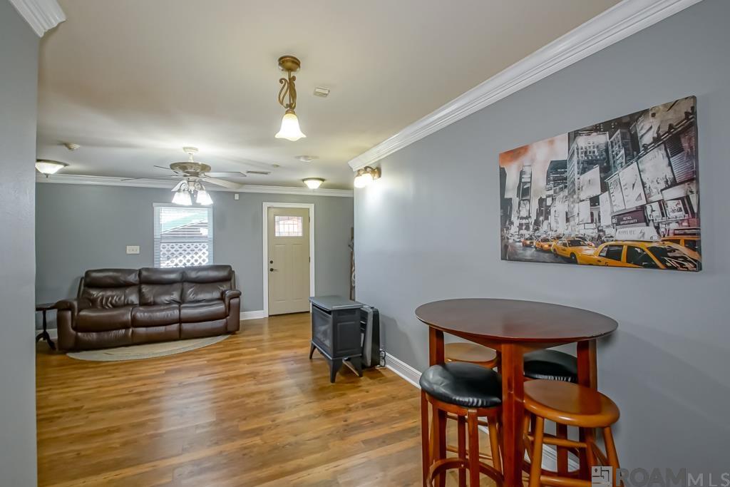 751 Lakeview Dr, Denham Springs, LA, 70726