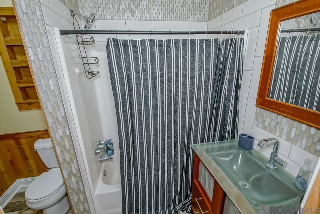 751 Lakeview Dr, Denham Springs, LA, 70726