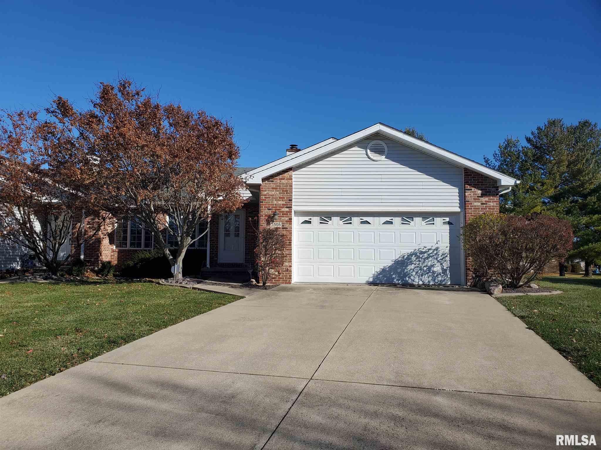 3506 Wittington Ct Springfield Il 62704 The Deb Sarsany Team