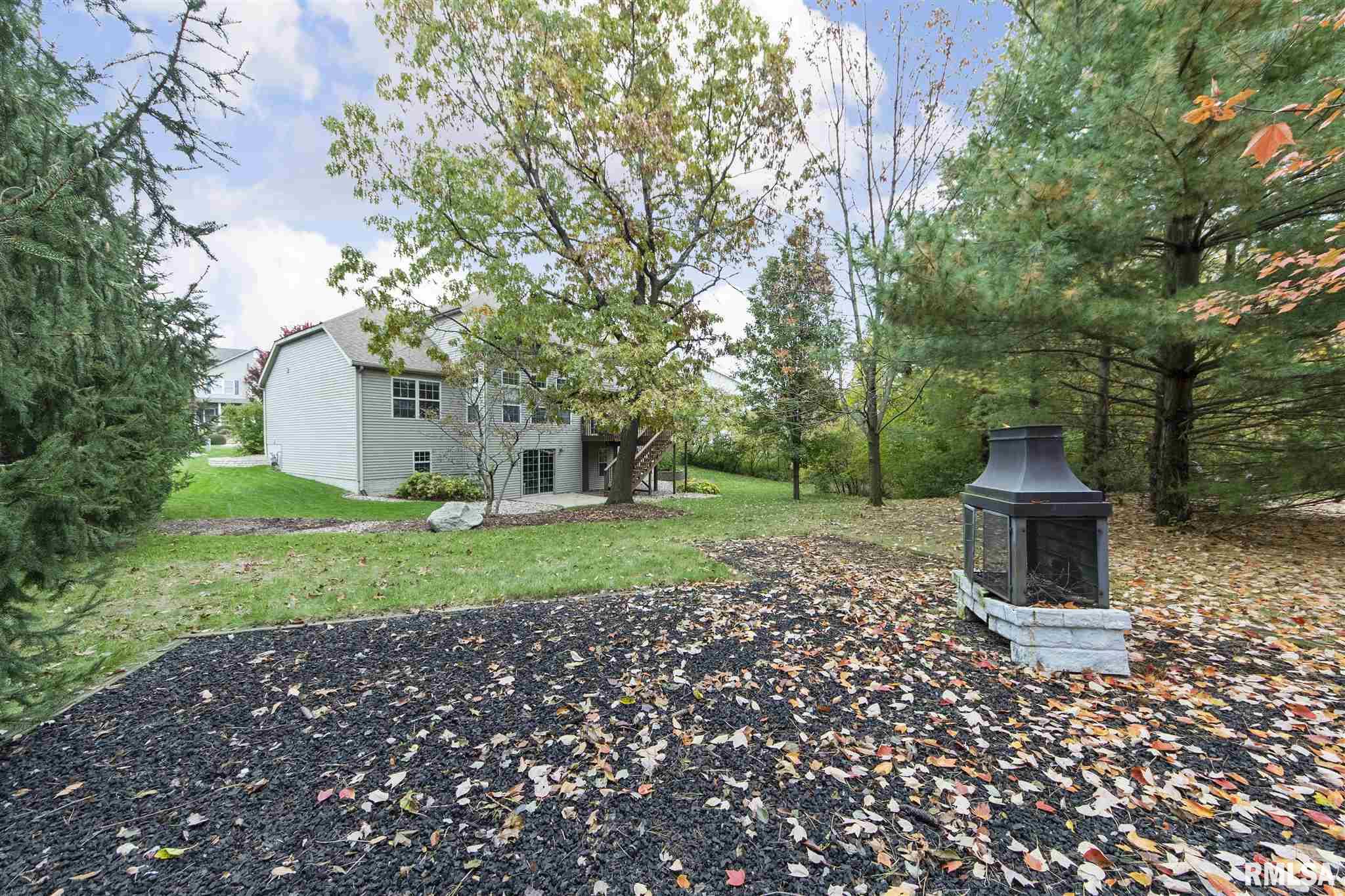 7111 N Bradford Place Peoria Il 61614 Crowne Realty Llc