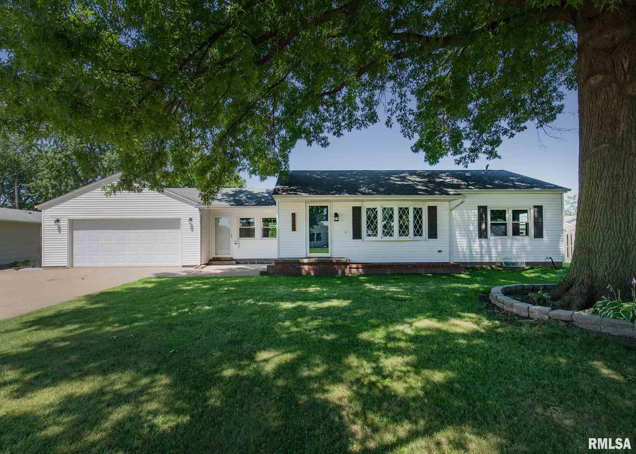 5115 27th Avenue Moline Il 61265 Mls Qc4213836