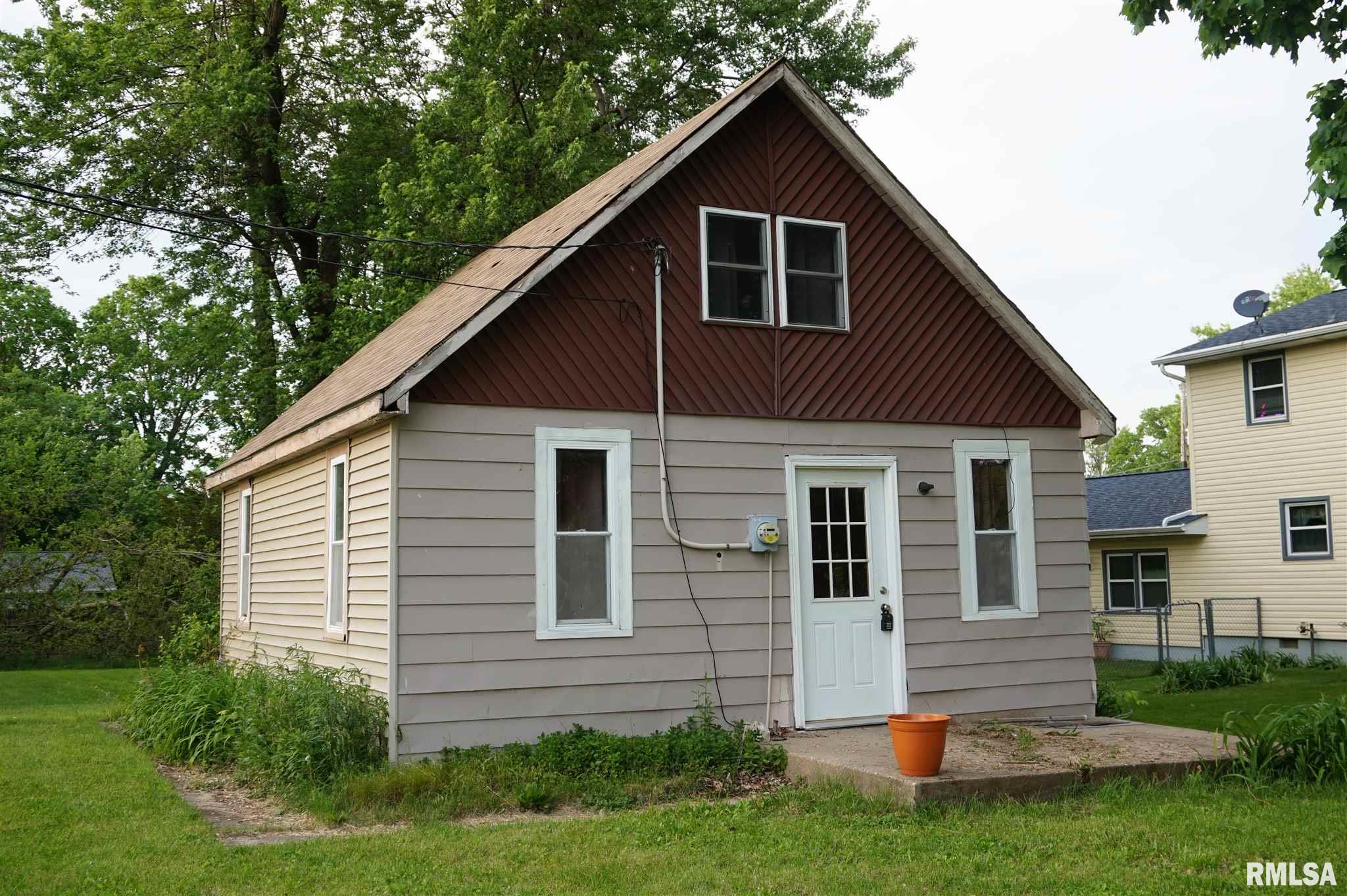 105 Groveland Street, East Peoria, IL 61611