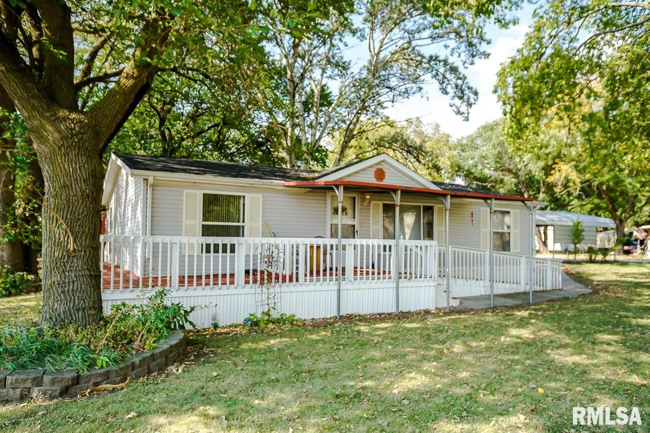 11 Pinewood Estates 11, Chillicothe, IL 61523