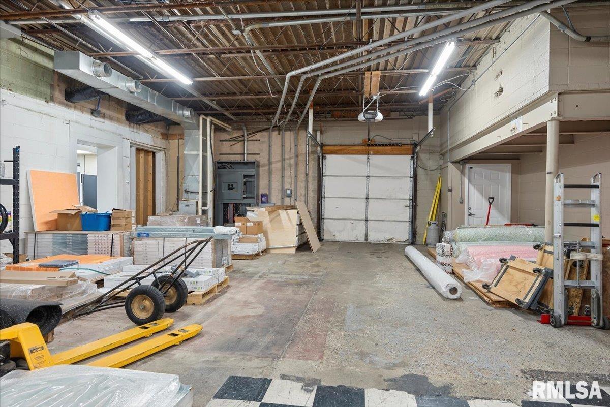 Gallery Image 18