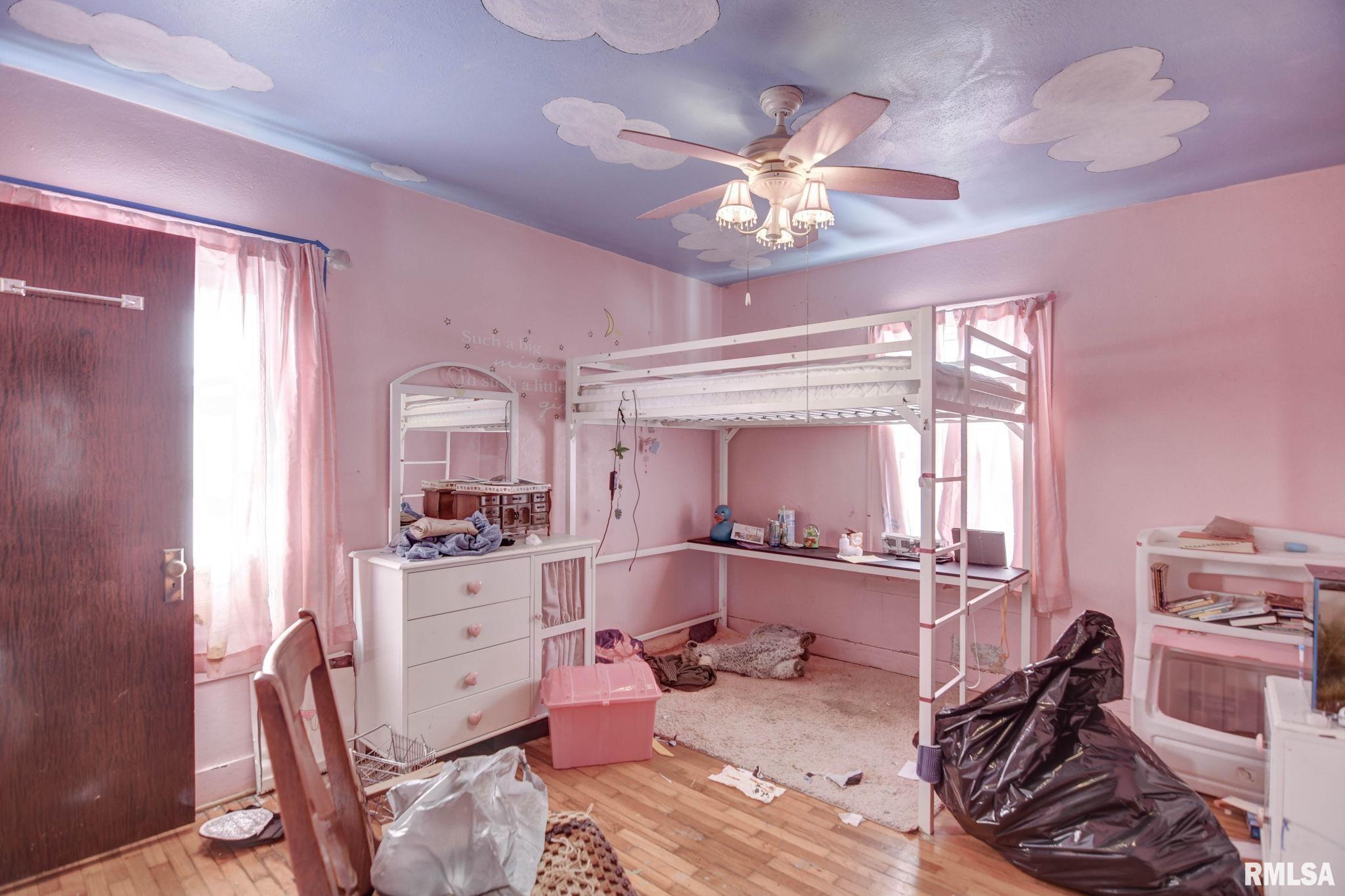 Gallery Image 15