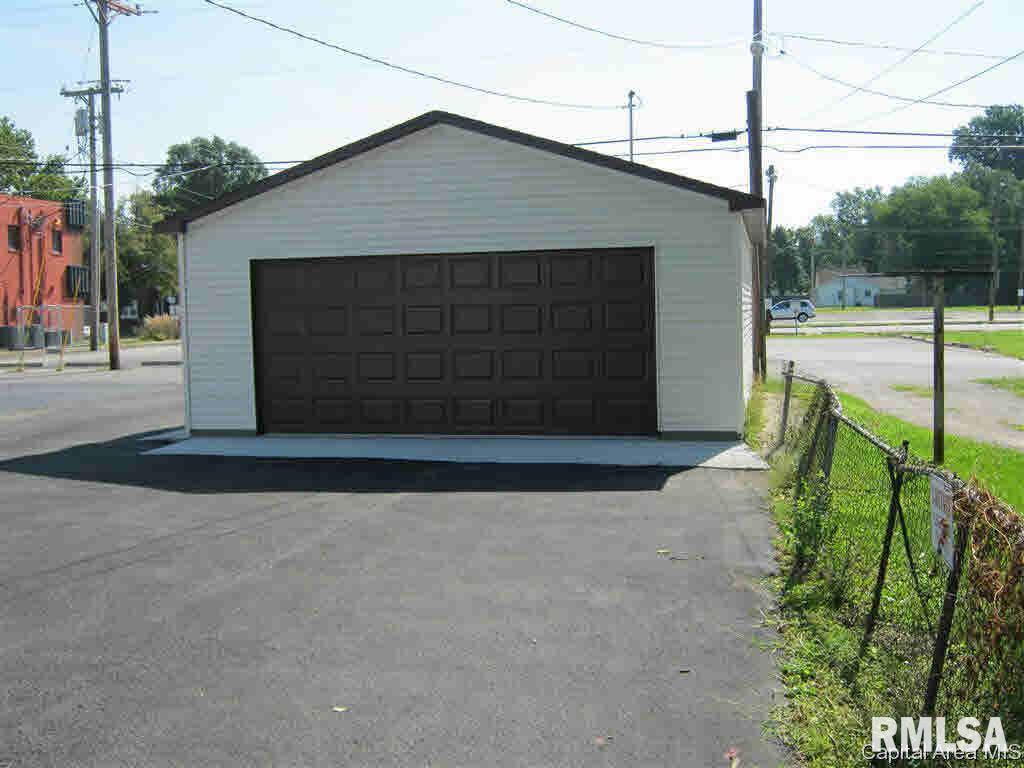2628 S 5th St Springfield Il 62703 Advantage Realty