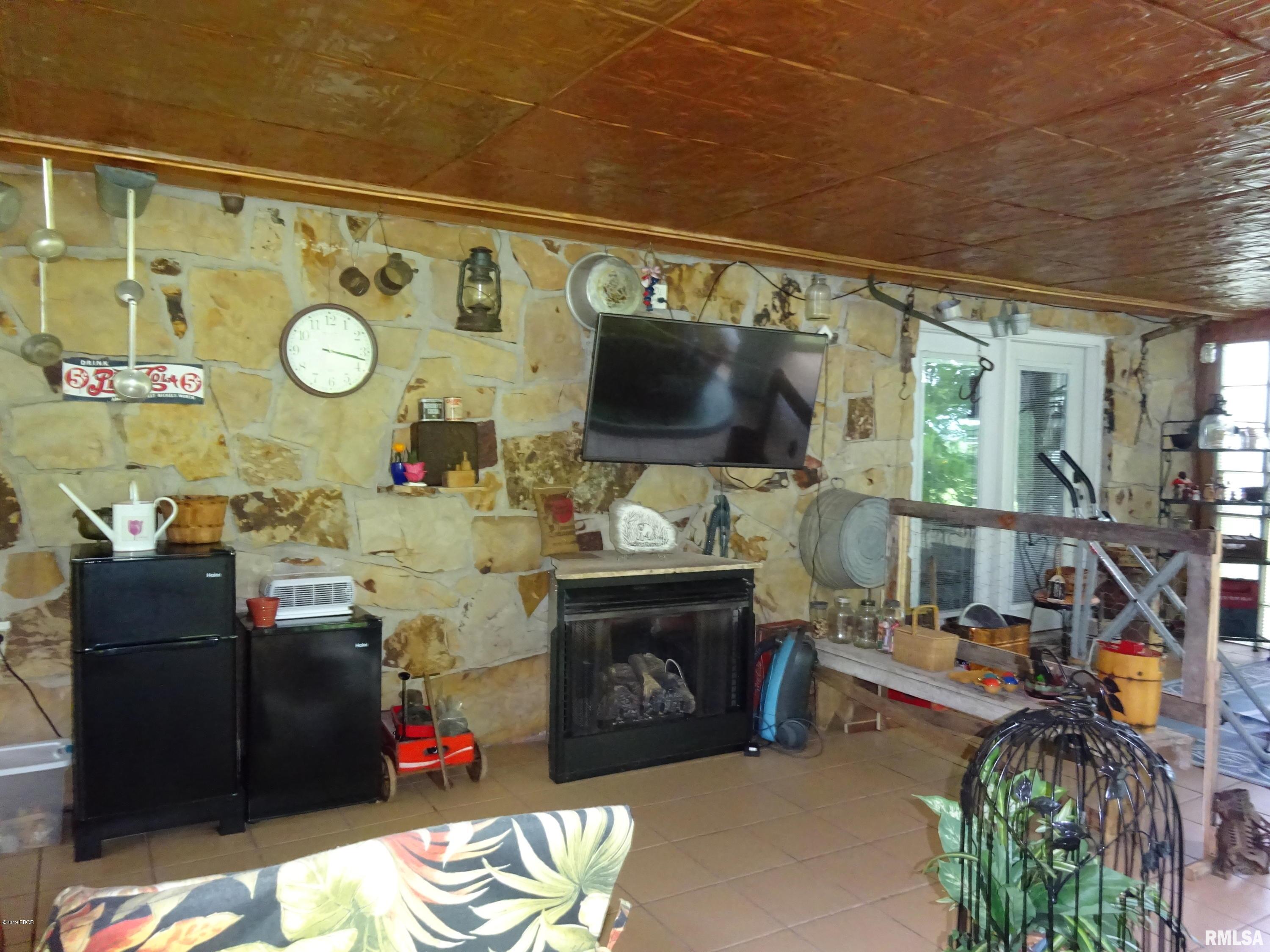 885 Ingram Hill Rd Harrisburg Il 62946 Usa Live Local Listings For Southern Illinois