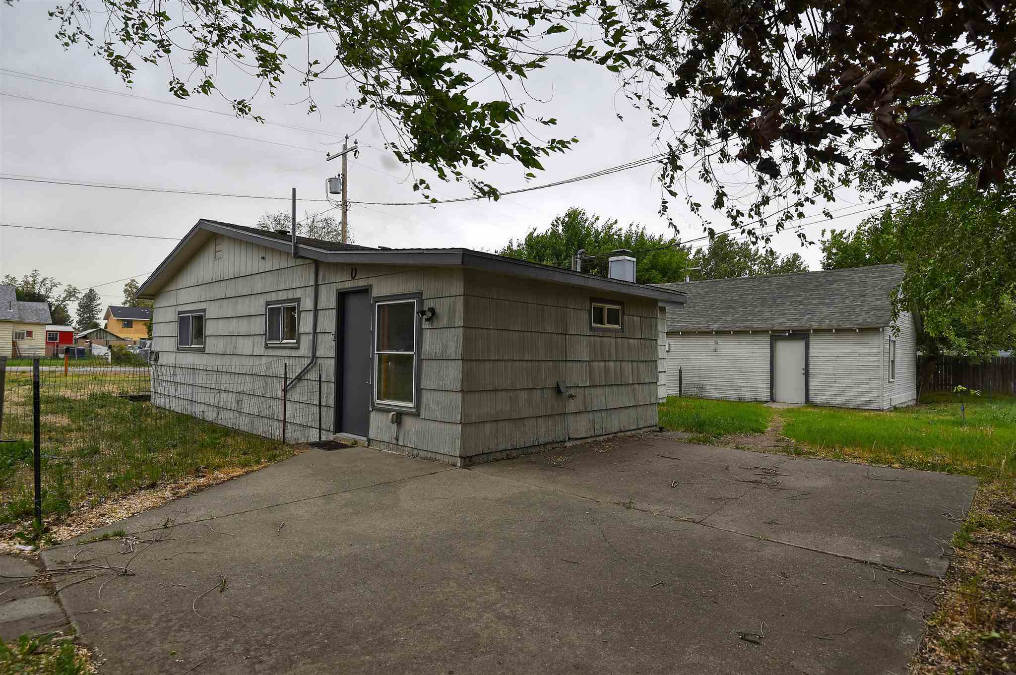 12104 N MAIN ST, MEAD, WA 99021